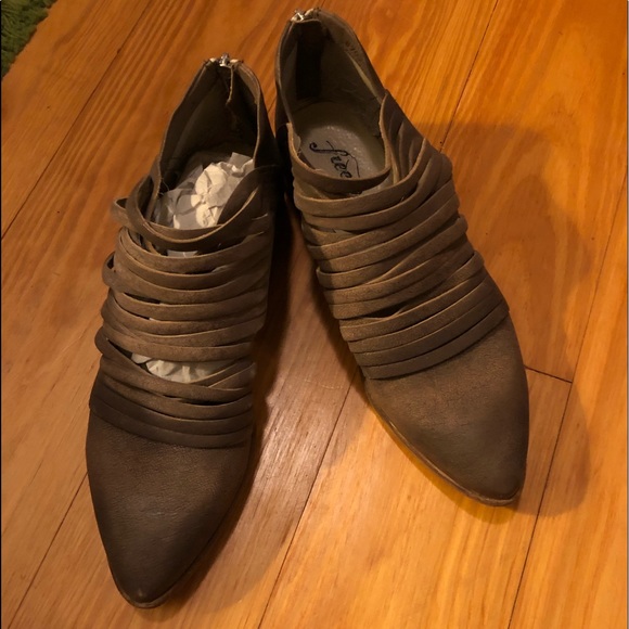 Boots - Picture 1 of 4